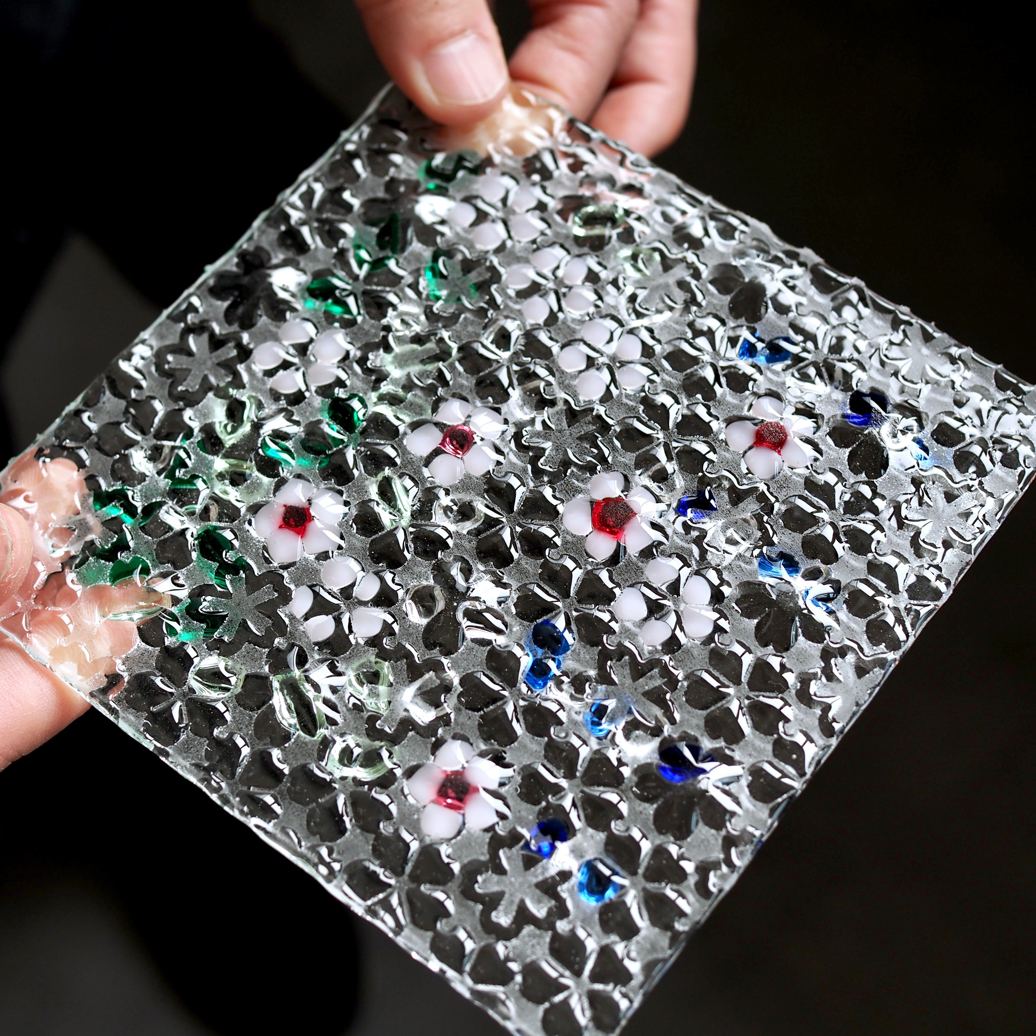 桜模様のガラス物作り体験[TCS日本橋]